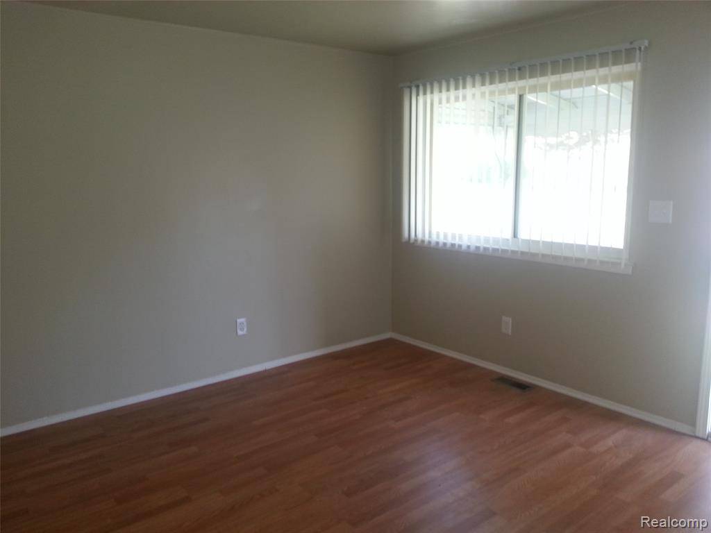 Warren, MI 48089,11245 Toepfer Road