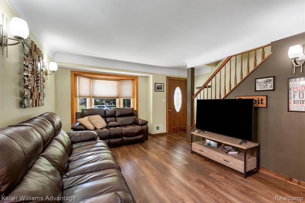 Dearborn, MI 48124,3812 Gertrude Street