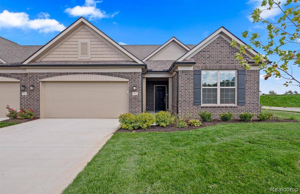 Pittsfield Twp, MI 48108,870 Kelpie Drive