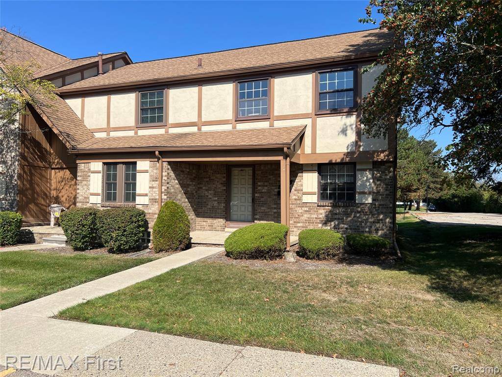 Southfield, MI 48076,19600 Raleigh Circle S 07 041