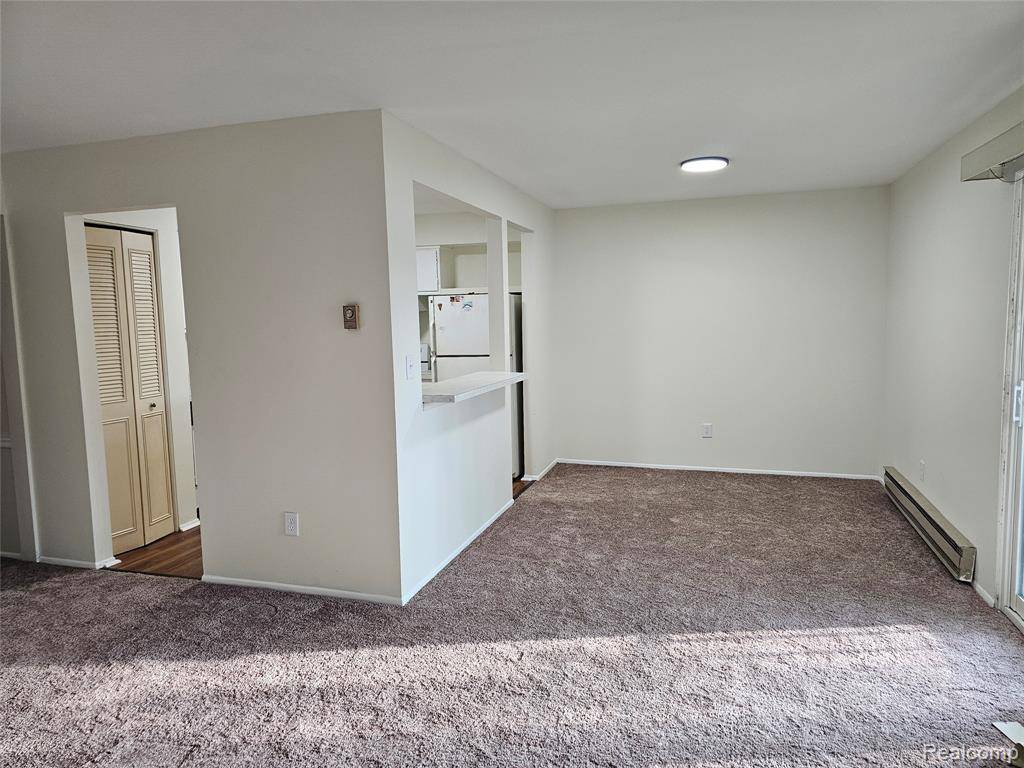 Westland, MI 48185,7370 Woodview Street 3