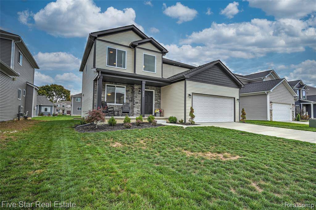 Holly Twp, MI 48442,386 Edge Brook Drive