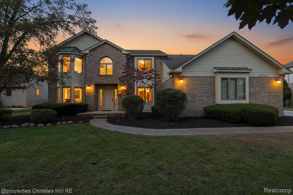 Novi, MI 48374,48818 Pebble Lane