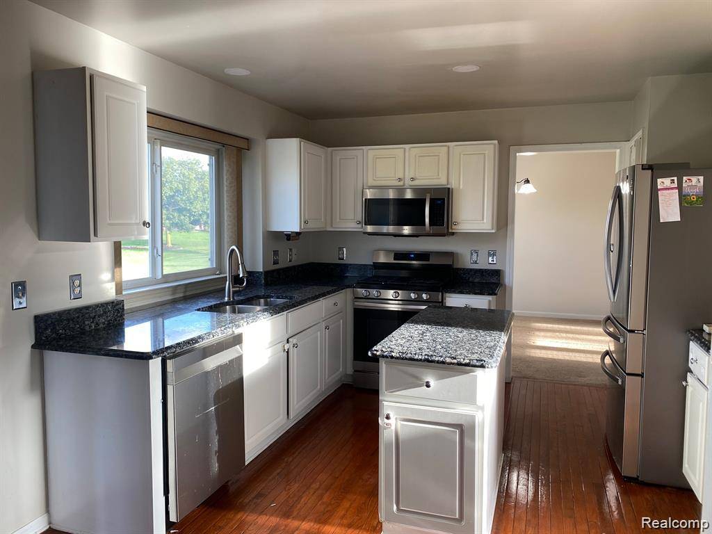 Canton Twp, MI 48188,4762 Sherwood Circle