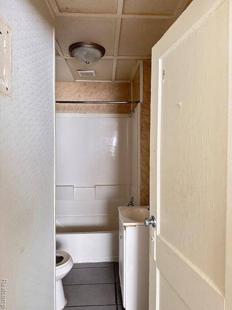 Flint, MI 48503,1511 Tacoma