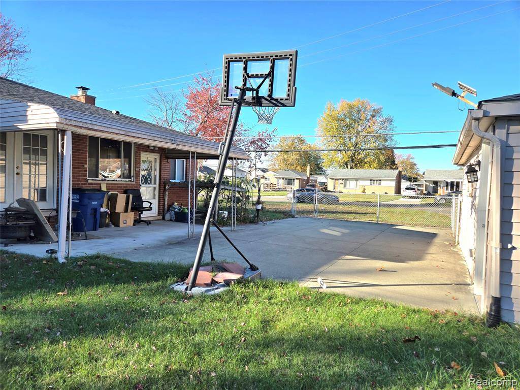 Westland, MI 48185,7872 Ritz Avenue S