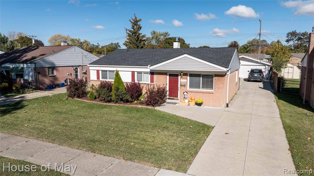 Westland, MI 48186,30822 Steinhauer Street