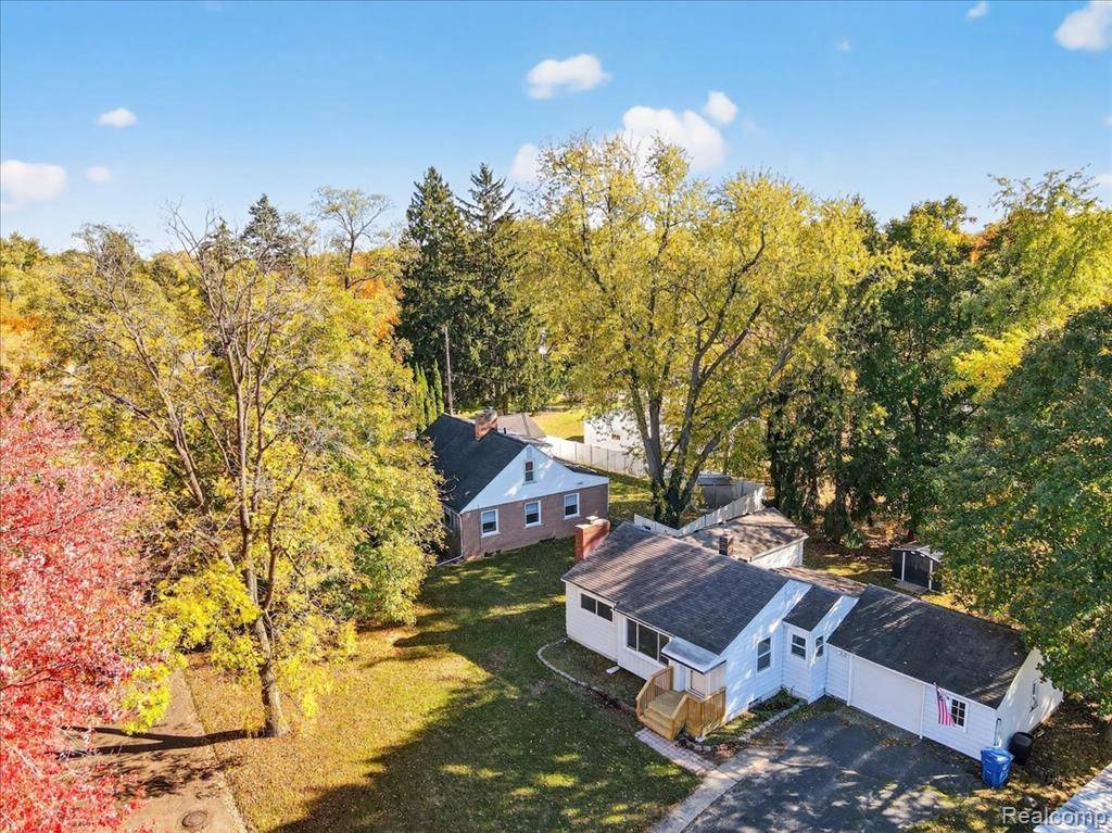 Waterford Twp, MI 48328,4227 Lanette Drive