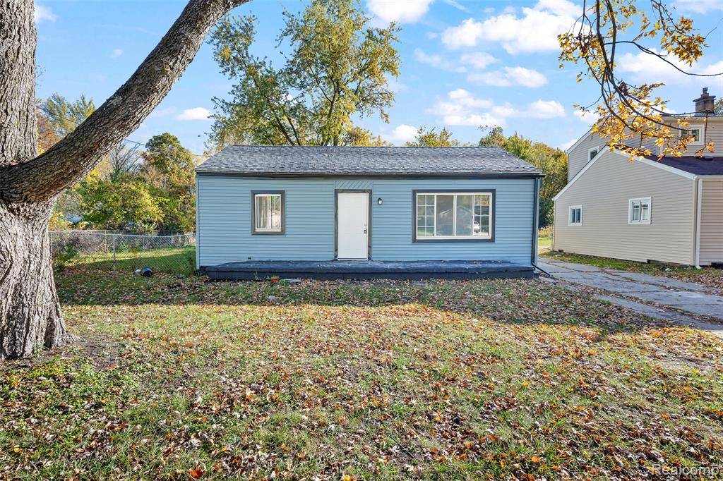 Romulus, MI 48174,6931 Ball Road