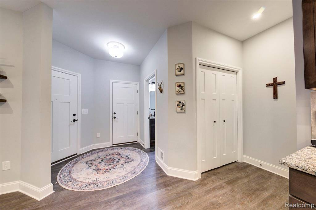 Brighton, MI 48116,5904 Woodruff View Drive