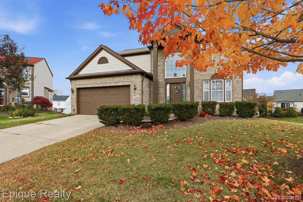 Pontiac, MI 48340,755 Lacosta Court