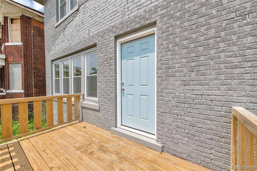 Detroit, MI 48206,2916 Gladstone Street