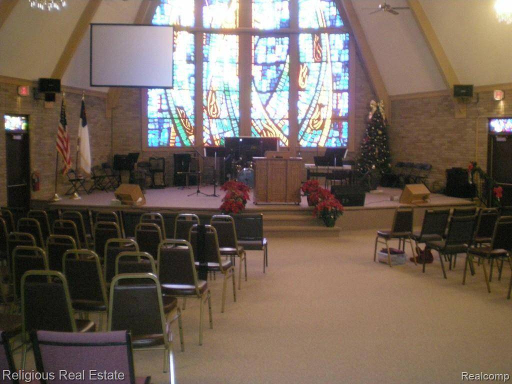 Warren, MI 48088,14205 Twelve Mile