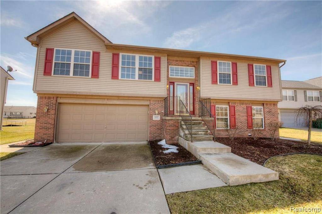 Romulus, MI 48174,39197 CLOCKTOWER DR