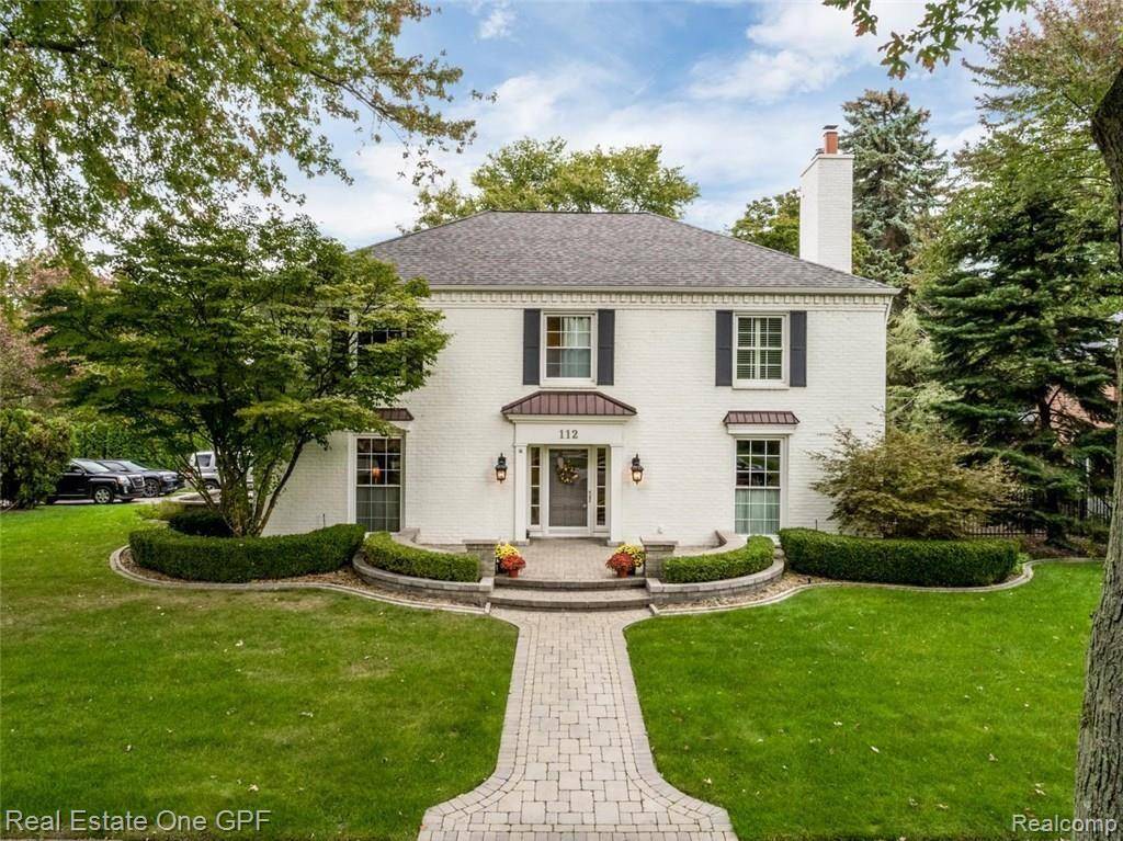 Grosse Pointe Farms, MI 48236,112 VENDOME RD