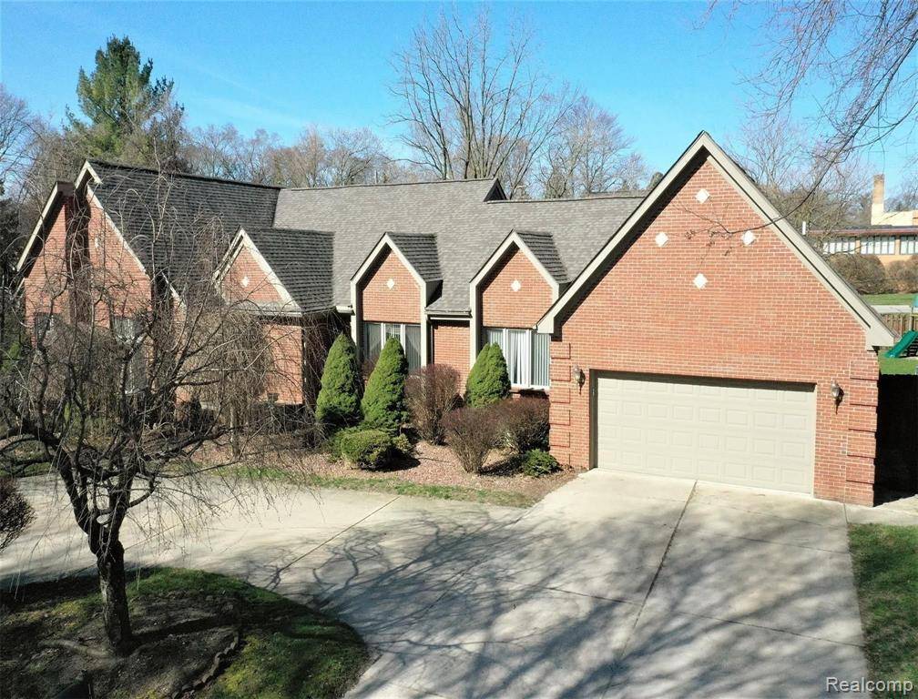 Livonia, MI 48152,19039 BROOKFIELD AVE