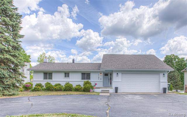 Orion Twp, MI 48362,1186 HEIGHTS RD