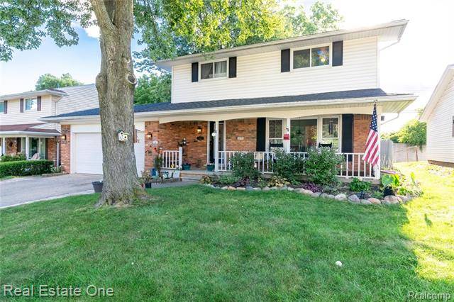 Auburn Hills, MI 48326,682 ASHBURNHAM ST