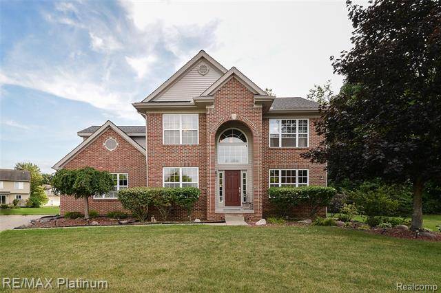 Howell, MI 48843,9154 SPRINGWOOD CRT