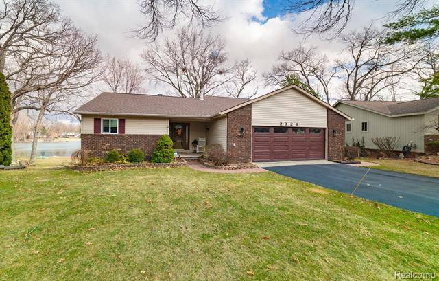 Waterford Twp, MI 48329,2828 Angelus Pines Drive