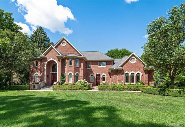 Bloomfield Hills, MI 48301,6700 COLBY Lane