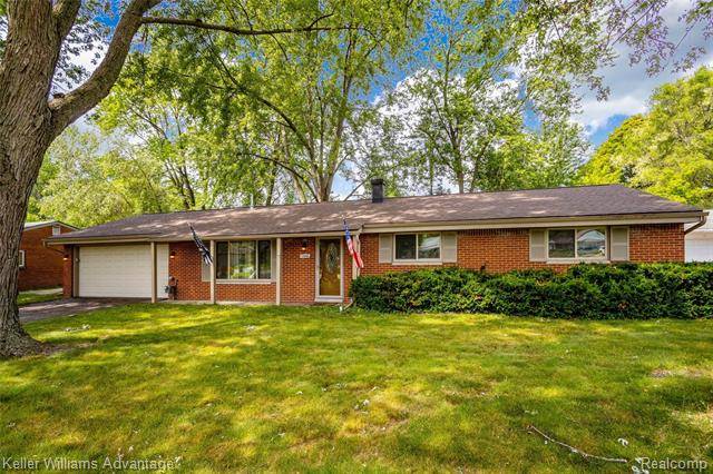 Novi, MI 48375,23685 RIPPLECREEK Road