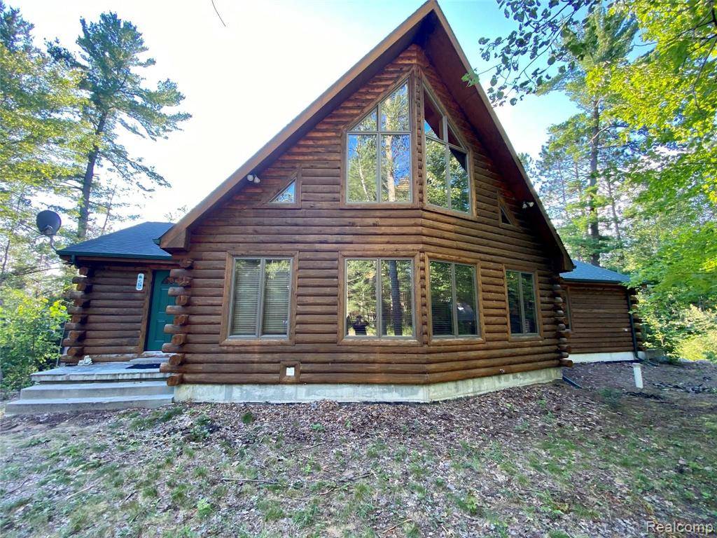 Surrey Twp, MI 48622,2800 W Maple Grove Road