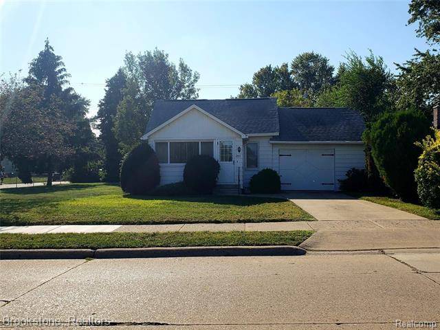 Hazel Park, MI 48030,23313 HUGHES Avenue