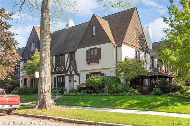 Grosse Pointe, MI 48230,30 CRANFORD LANE