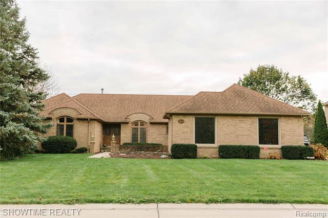 Shelby Twp, MI 48316,2534 REGENCY HILLS Drive