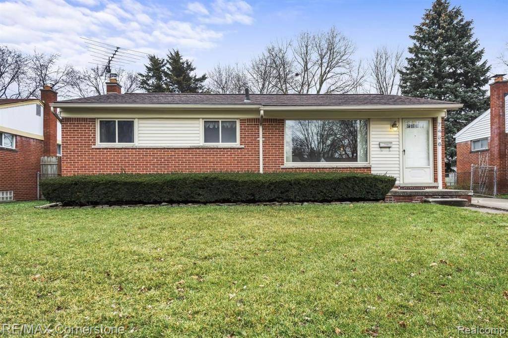 Westland, MI 48185,7456 HARTEL Street