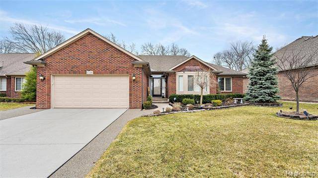 Clinton Township, MI 48038,17510 EIDER Drive