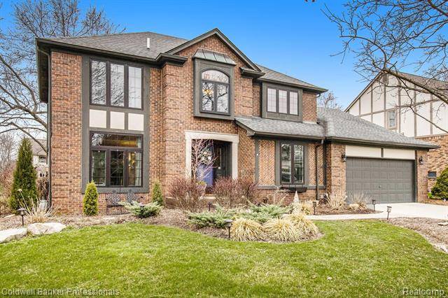 Rochester Hills, MI 48309,367 SILVERVALE Drive