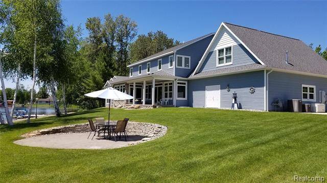 Houghton Lake, MI 48629,324 Waterway Ct Waterway Court S