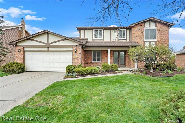 Rochester Hills, MI 48309,148 ROSE BRIER Drive