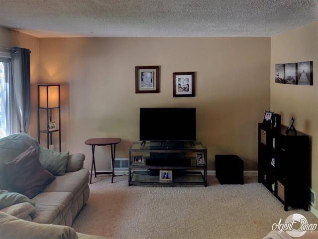 Grand Blanc, MI 48439,11611 Hazel Ave.