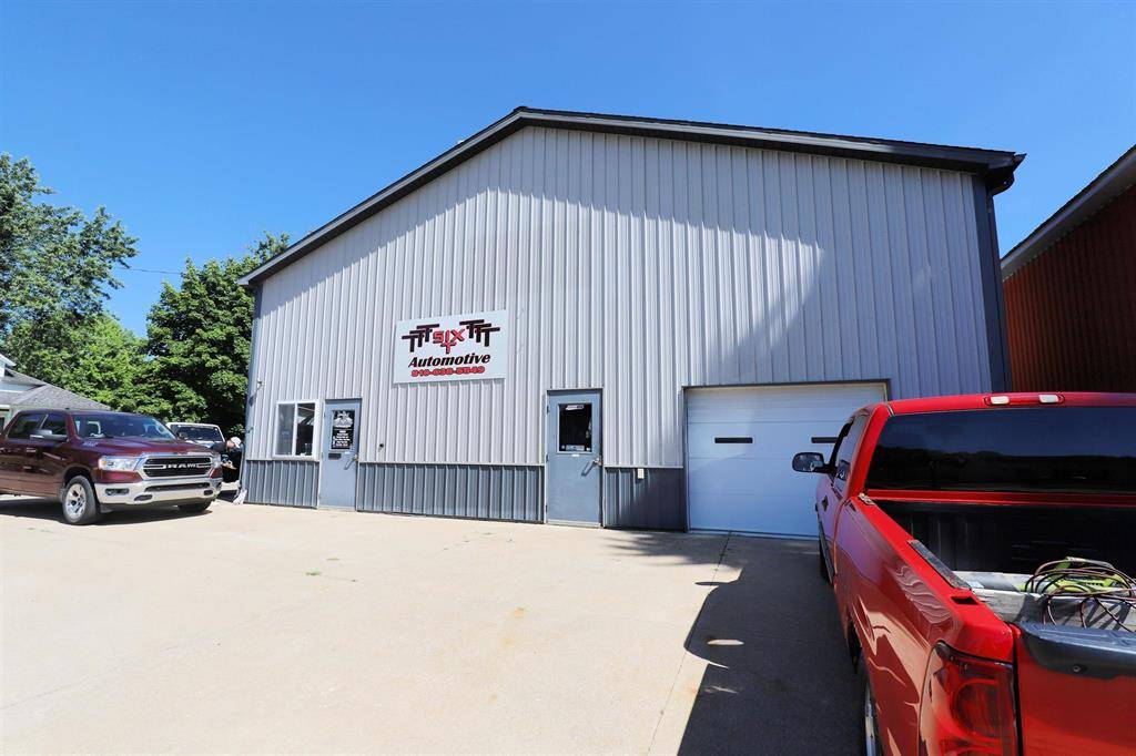 New Lothrop Vlg, MI 48460,9449 Genesee Street