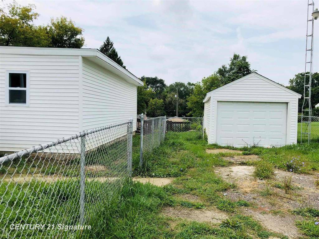 Flint Twp, MI 48532,1540 Pound Drive
