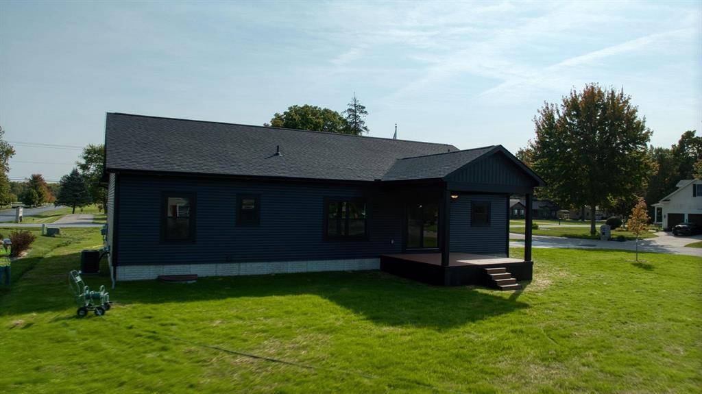 Vienna Twp, MI 48420,5217 Old Barn Lane