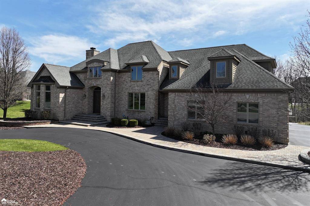 Grand Blanc Twp, MI 48439,8246 Pine Hollow Court