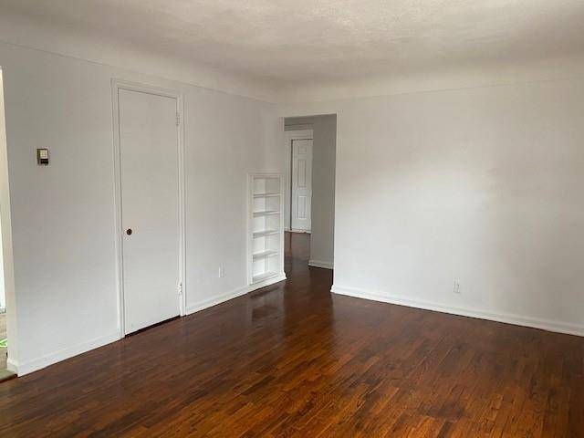 Flint Twp, MI 48532,960 Salisbury Avenue