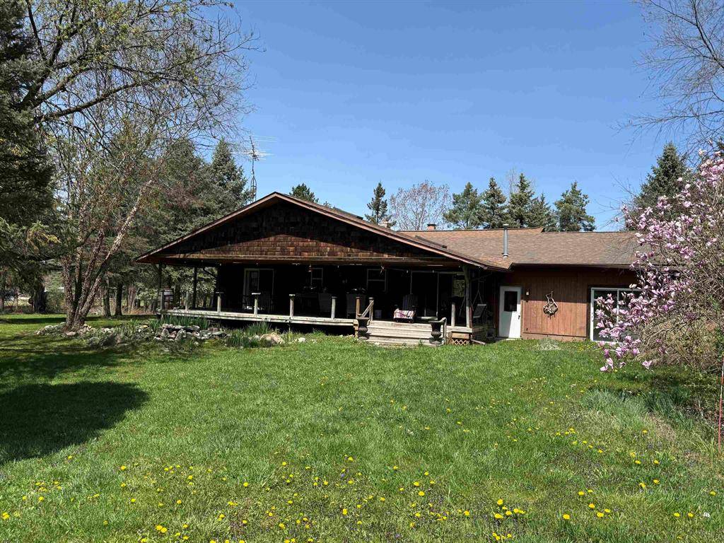 Fenton Twp, MI 48451,5235 Lahring Road