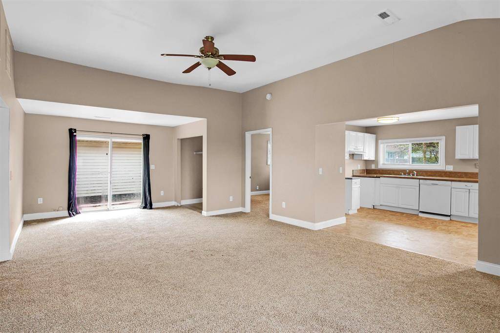 Flint Twp, MI 48532,1165 S Elms Road