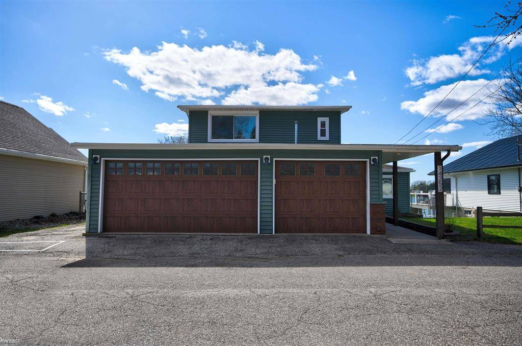 Fenton Twp, MI 48430,14252 Dartmouth Drive