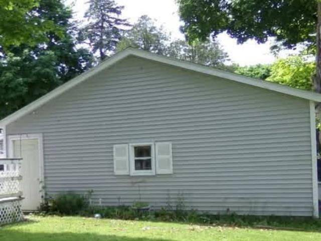 St. Louis, MI 48880,405 E Saginaw Street