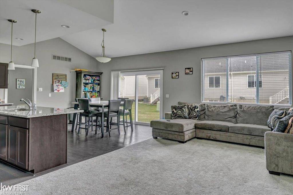 Lapeer, MI 48446,1408 Lincoln Street