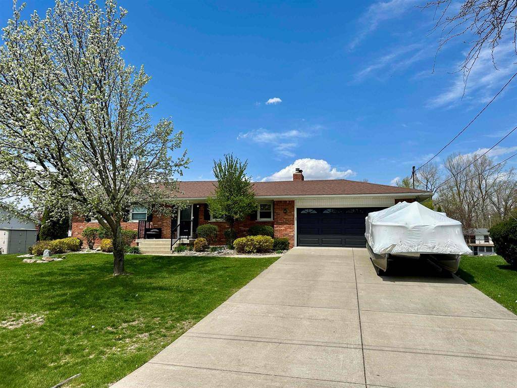 Fenton Twp, MI 48430,2490 Golden Shores Court