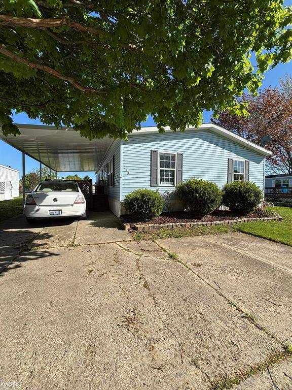Lapeer, MI 48446,279 Jacqualyn Drive