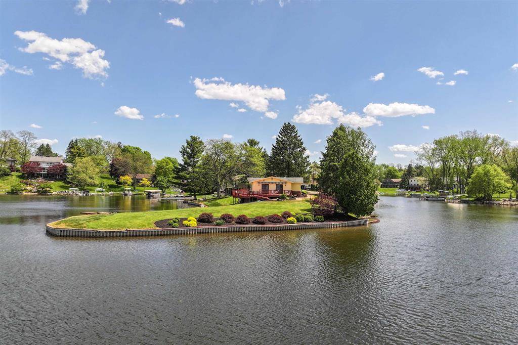 Tyrone Twp, MI 48430,7500 Ore Knob Court