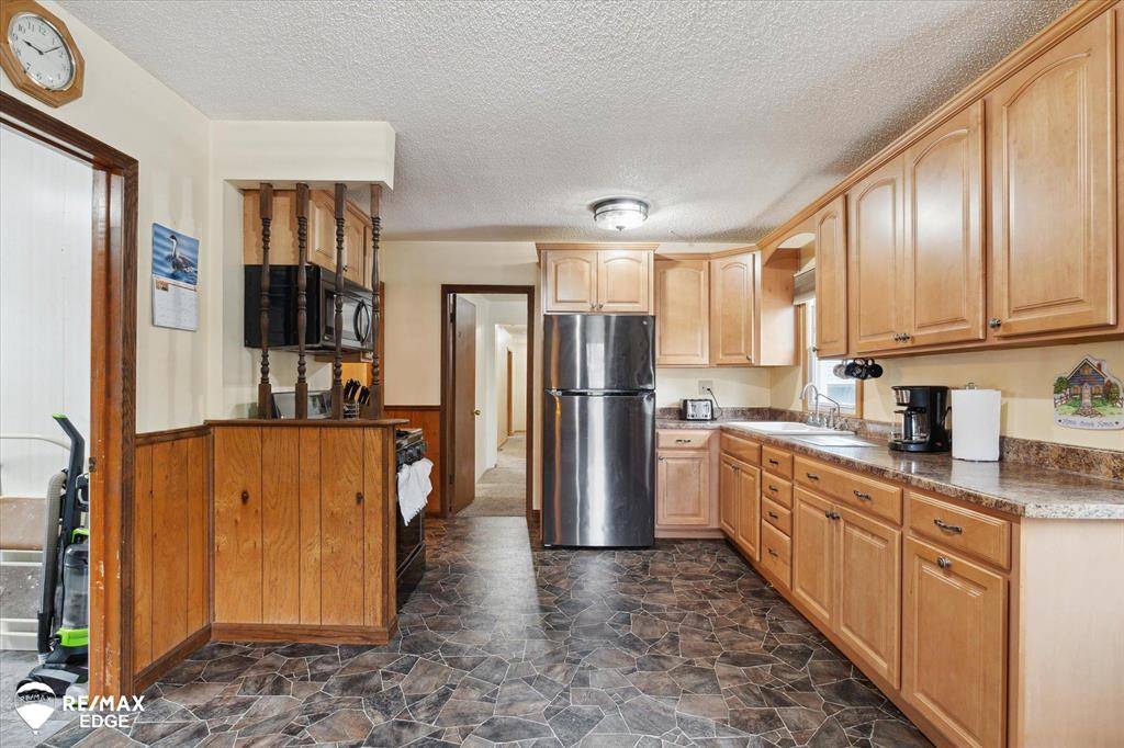 Burton, MI 48529,3217 Berent Street